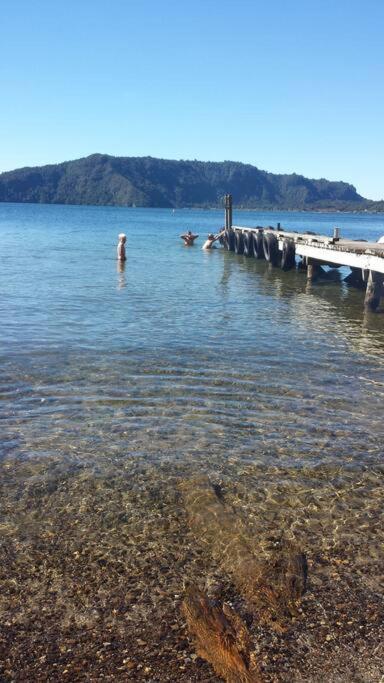 Lake Rotoiti Lakehouse Retreat Rotorua Exterior foto