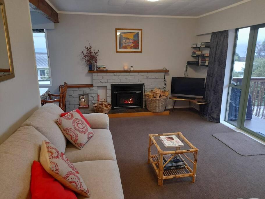 Lake Rotoiti Lakehouse Retreat Rotorua Exterior foto